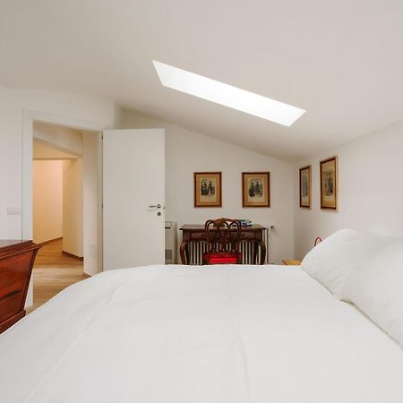 ヴェローナAmazing Flat With Big Terrace And Private Car Parkアパートメント エクステリア 写真