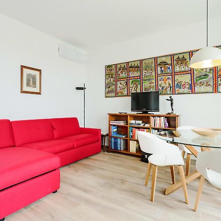 ヴェローナAmazing Flat With Big Terrace And Private Car Parkアパートメント エクステリア 写真